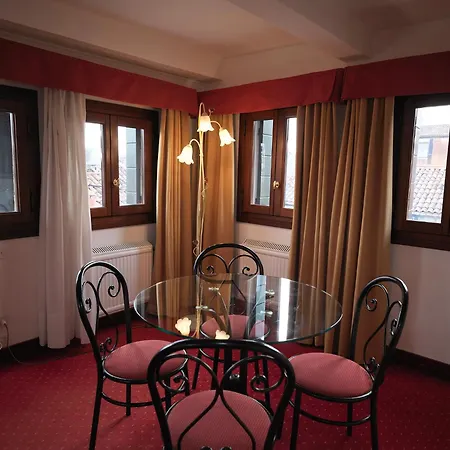 Casa de hóspedes Palazzo Malipiero Trevisan - Le Tre Dimore D'epoca Veneza