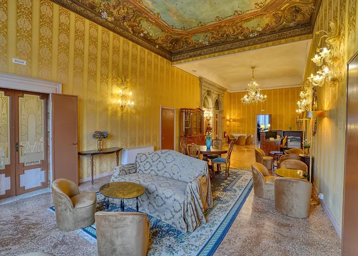 Palazzo Malipiero Trevisan - Le Tre Dimore D'epoca Venedik