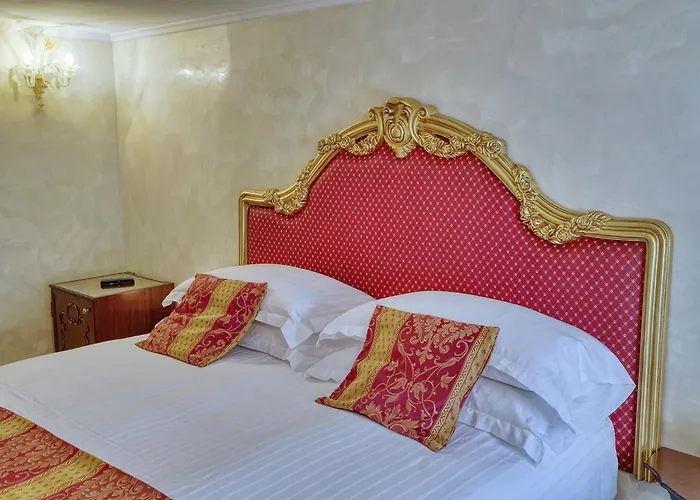 Palazzo Malipiero Trevisan - Le Tre Dimore D'epoca Guest house