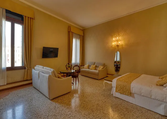 Pensionat Palazzo Malipiero Trevisan - Le Tre Dimore D'epoca
